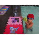 aula de natação infantil 2 anos preço Cambuci