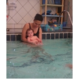 aulas de natação de bebe Jockey Club